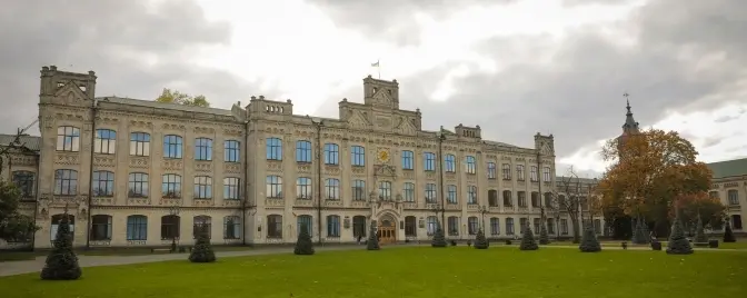 До 125-річчя КПІ заспівали україномовний варіант університетського маршу