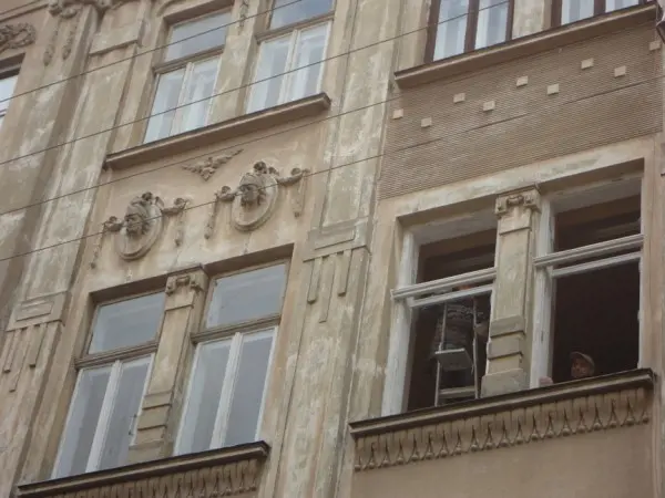 Наступного року у Львові реставруватимуть вікна за співфінансуванням