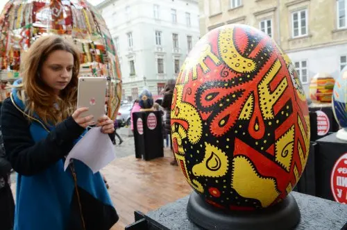 Великодні етюди: нема селфі – нема Паски