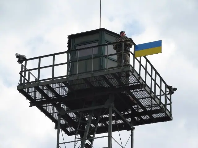На кордоні побудували сторожову вежу, яка живиться енергією сонця