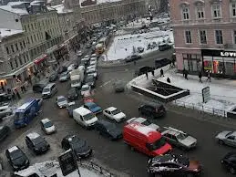Транспортний колапс у Львові посилюється