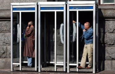 З 1 травня дзвінки з таксофонів будуть безкоштовними