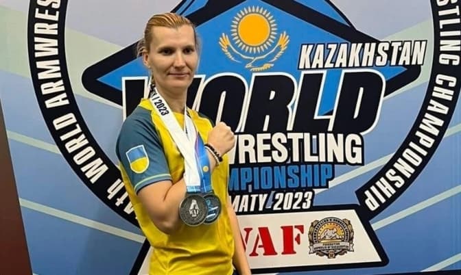 Армреслерка зі Львівщини двічі здобула срібло на чемпіонаті світу