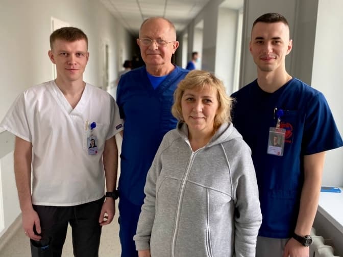 Львівські хірурги врятували жінку, якій гельмінти знищили печінку