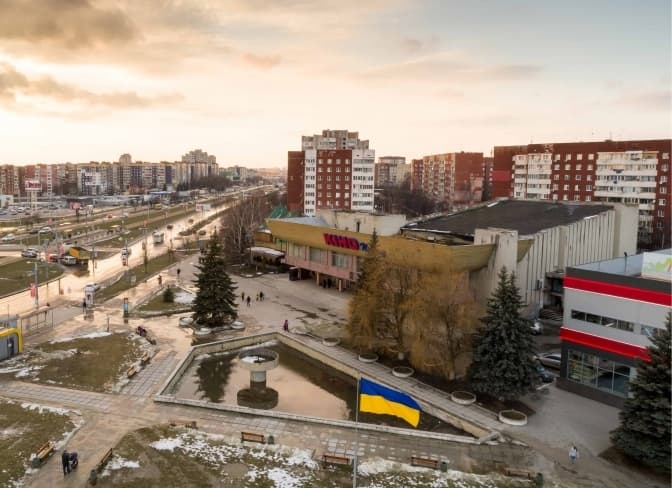 У Львові можуть збудувати паркінг на кількасот машин. Для цього спершу продадуть ділянку