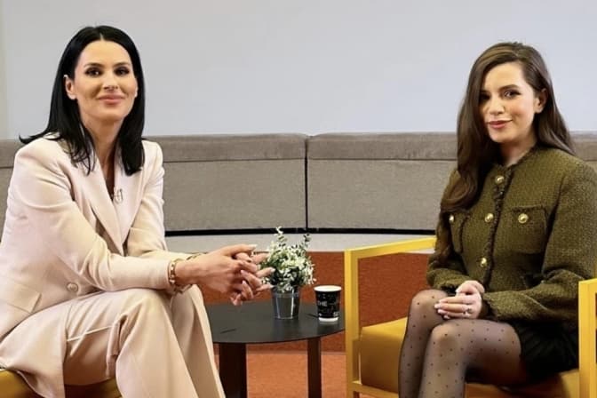 «Ніхто не хоче мати кров на своїх руках». У Соловій та Єфросиніної виник мовний конфлікт