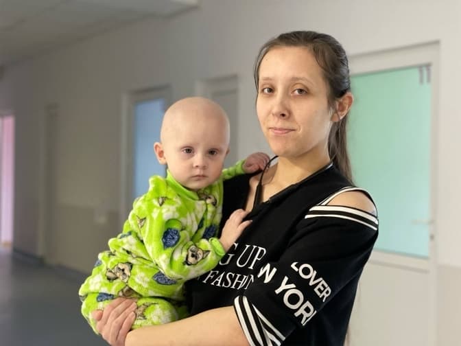 У Львові дитині через три проколи видалили 10-сантиметрову ракову пухлину