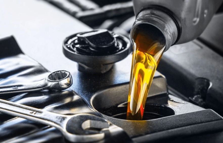 Як клімат України впливає на вибір моторної оливи і де купити якісну