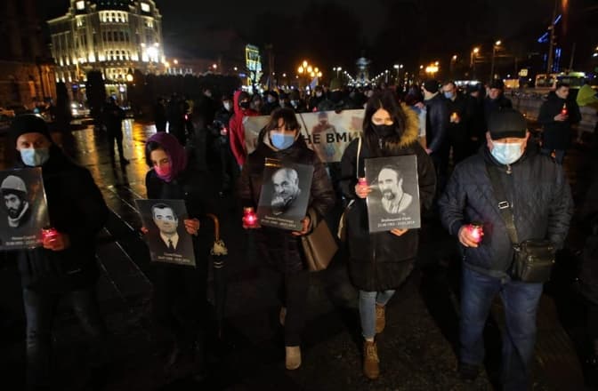 «Тихою ходою» у Львові вшанували Героїв Небесної Сотні