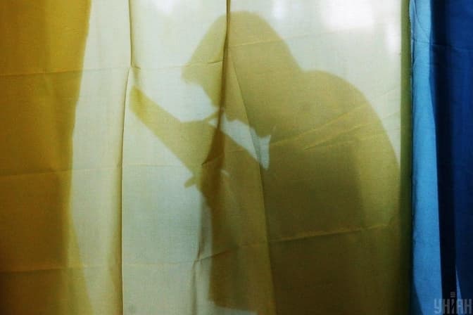 ЦВК опрацювала більше 40% протоколів. У Раду проходять 5 партій