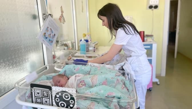 Львівські медики врятували двійню, народжену на 28-му тижні вагітності