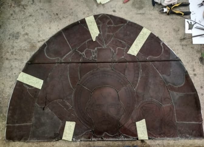 У Львові реставрують майже столітній вітраж з Вірменського собору