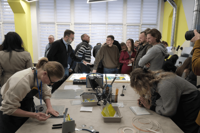 На Львівщині відкрили єдиний на заході України центр вітражного мистецтва