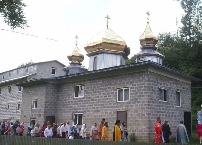 На Львівщині без дозволів збудували монастир УПЦ МП. Настоятеля оштрафували