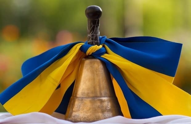 Сьогодні в школах Львова відзначатимуть свято останнього дзвоника. Інтерактивна мапа, програма