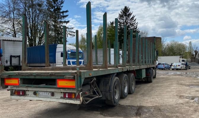 На вул. Городоцькій вантажівка наїхала на львів’янина