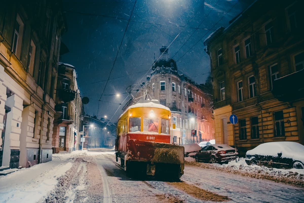 Трамвайна «війна»: у Львові розсекретили історію старого снігоочисника
