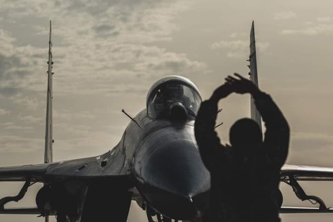 Сили оборони відбивають десятки ворожих атак на різних напрямках фронту, – Генштаб