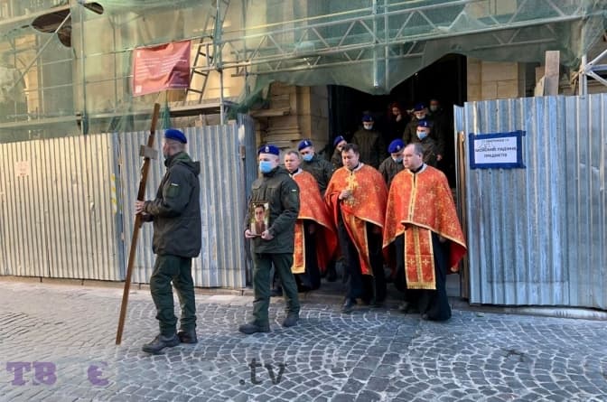 У Львові попрощались із добровольцем та учасником бойових дій Юрієм Досяком. Фото, відео