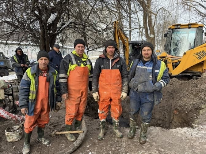У Львові почали поетапно відновлювати водопостачання після аварії на водогоні