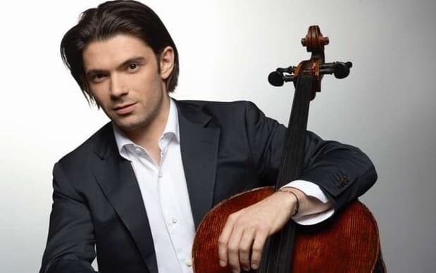 У Львові виступить всесвітньо відомий віолончеліст Готьє Капюсон