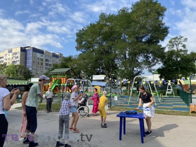 У Львові для дітей з інвалідністю створили унікальний парк розваг. Фото, відео