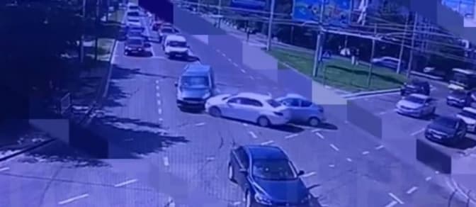 Через ДТП на перехресті вулиць Кульпарківської – Антоновича ускладнений рух транспорту