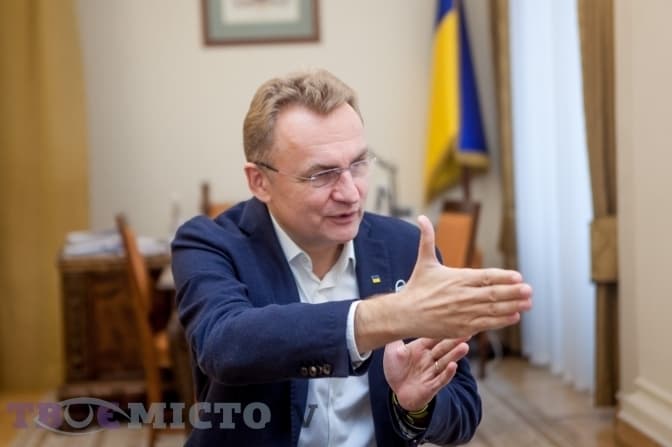 Скільки заробив Садовий і його заступники у жовтні