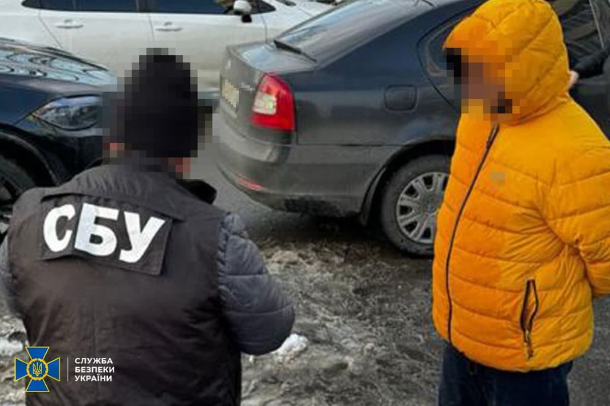 У Києві затримали полковника ЗСУ та львівського підприємця, які розкрадали бюджетні кошти