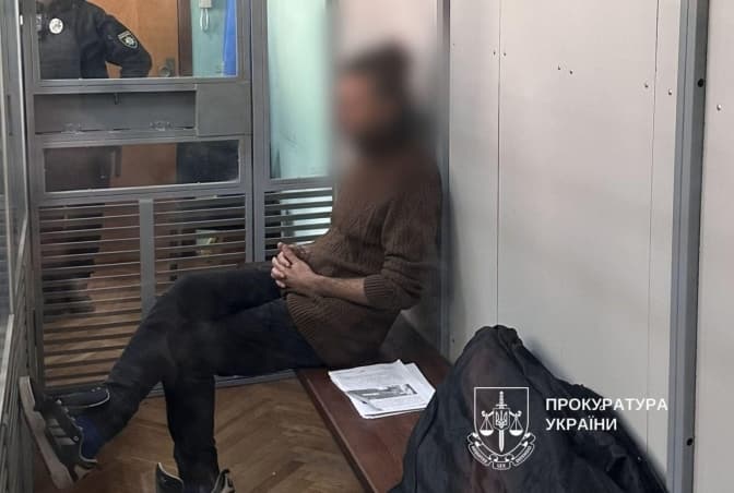 Водія, який побив і покинув непритомним велосипедиста, взяли під варту без права застави