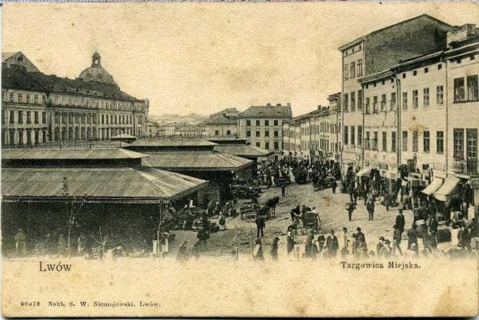 «Давню історію Львова викинули на смітник». Ще раз про аферу в середмісті