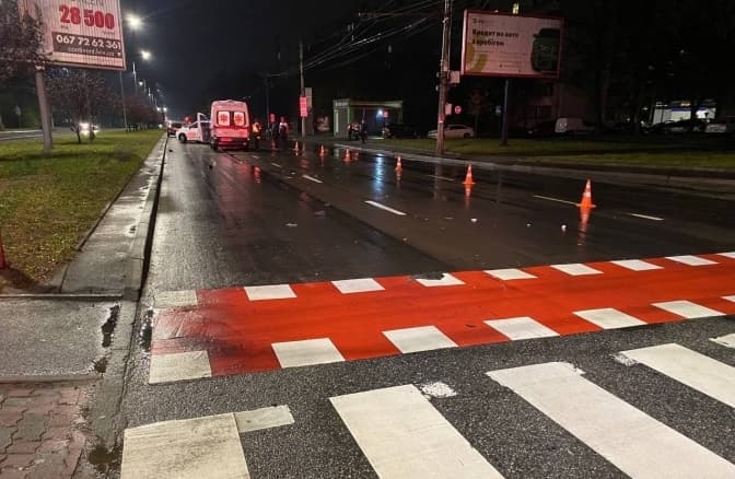На пішохідному переході у Львові на смерть збили 22-річного чоловіка