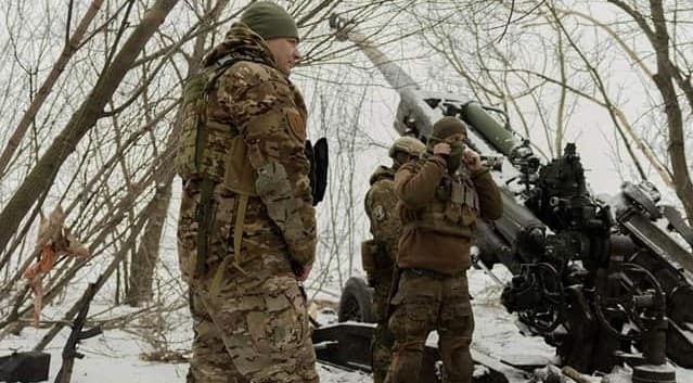 Ворог продовжує атакувати на п'яти напрямках, – Генштаб