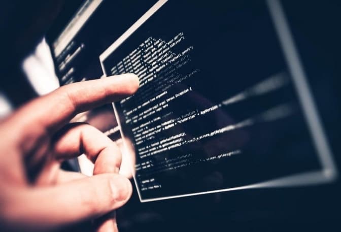 СБУ бачить слід іноземних спецслужб у кібератаці на держбанки та урядові установи