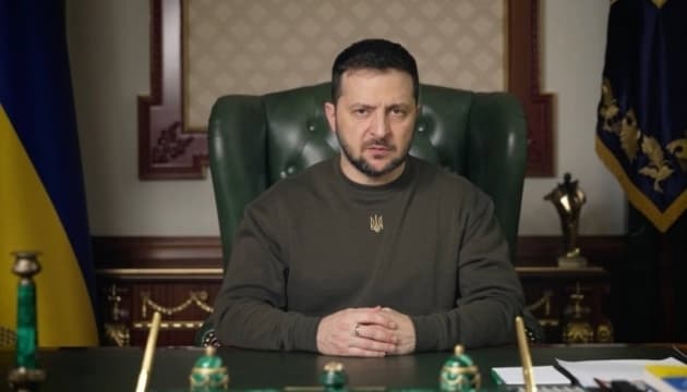 Зеленський збирав Ставку. Про що говорили