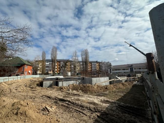 На Київщині будують протирадіаційне укриття на півтори тисячі осіб