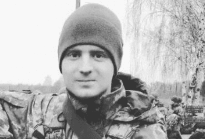 Сьогодні на Львівщині прощатимуться з воїном, який загинув у боях під Харковом