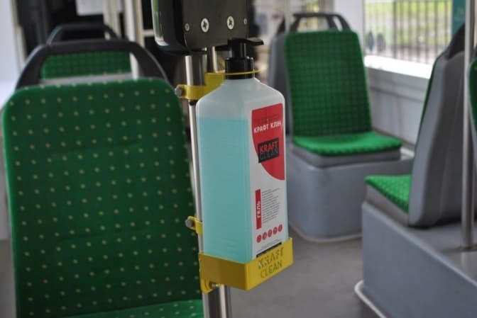 У всіх вагонах електротранспорту у Львові встановили дезінфектори
