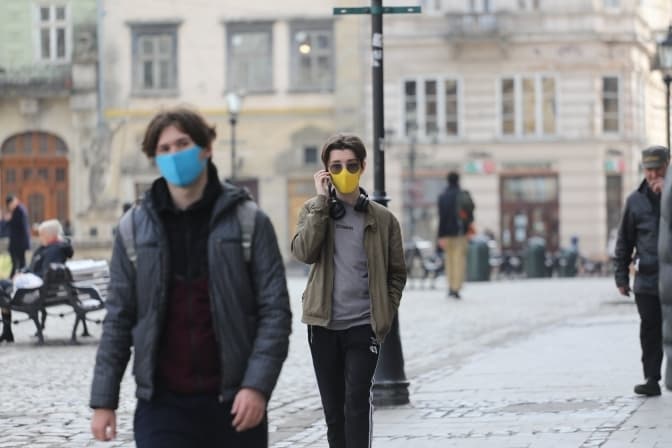 Україна почала виходити з третьої хвилі Covid-19