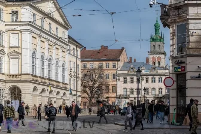 Школярів Львівської громади запрошують на конкурс малюнків «Намалюй мені Львів»
