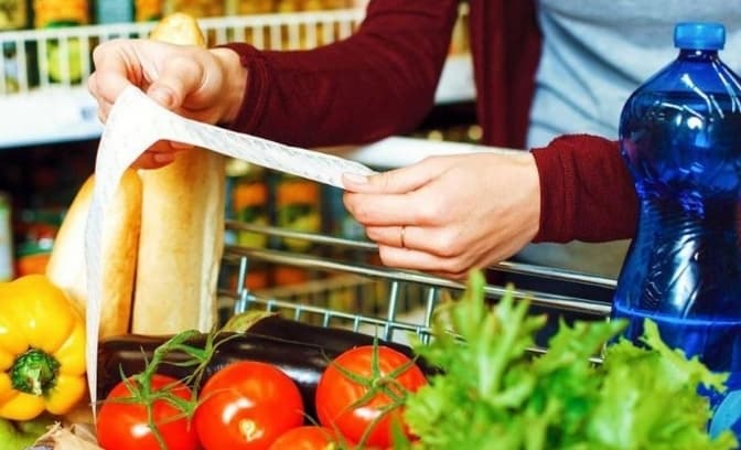 Продукти в Україні суттєво подорожчали: що зросло в ціні найбільше