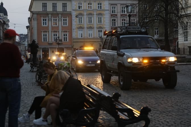 У Львові планують закупити 20 автомобілів для оповіщення населення