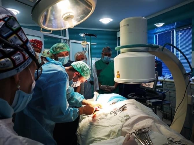 Львівські медики вперше встановили постійний кардіостимулятор 94-річній жінці