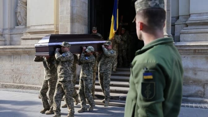 Завтра Львів попрощається з трьома воїнами