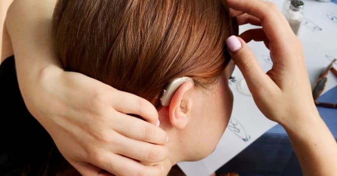 Світ глухих. Як люди з порушенням слуху викликають «швидку»