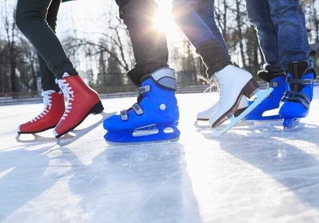 Де можна покататися на ковзанах у Львові. Локації та ціни