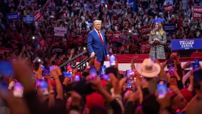 Дональд Трамп вдруге стане президентом США. Яка реакція українців