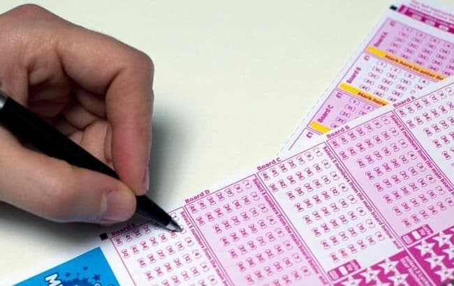 Укрпошта більше не продаватиме лотереї