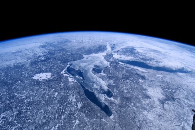 Фільм тижня у Львові: «Прекрасна планета»