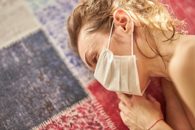 Посилення карантину на Львівщині та довічна стипендія батькові Зеленського. Головне за минулу добу